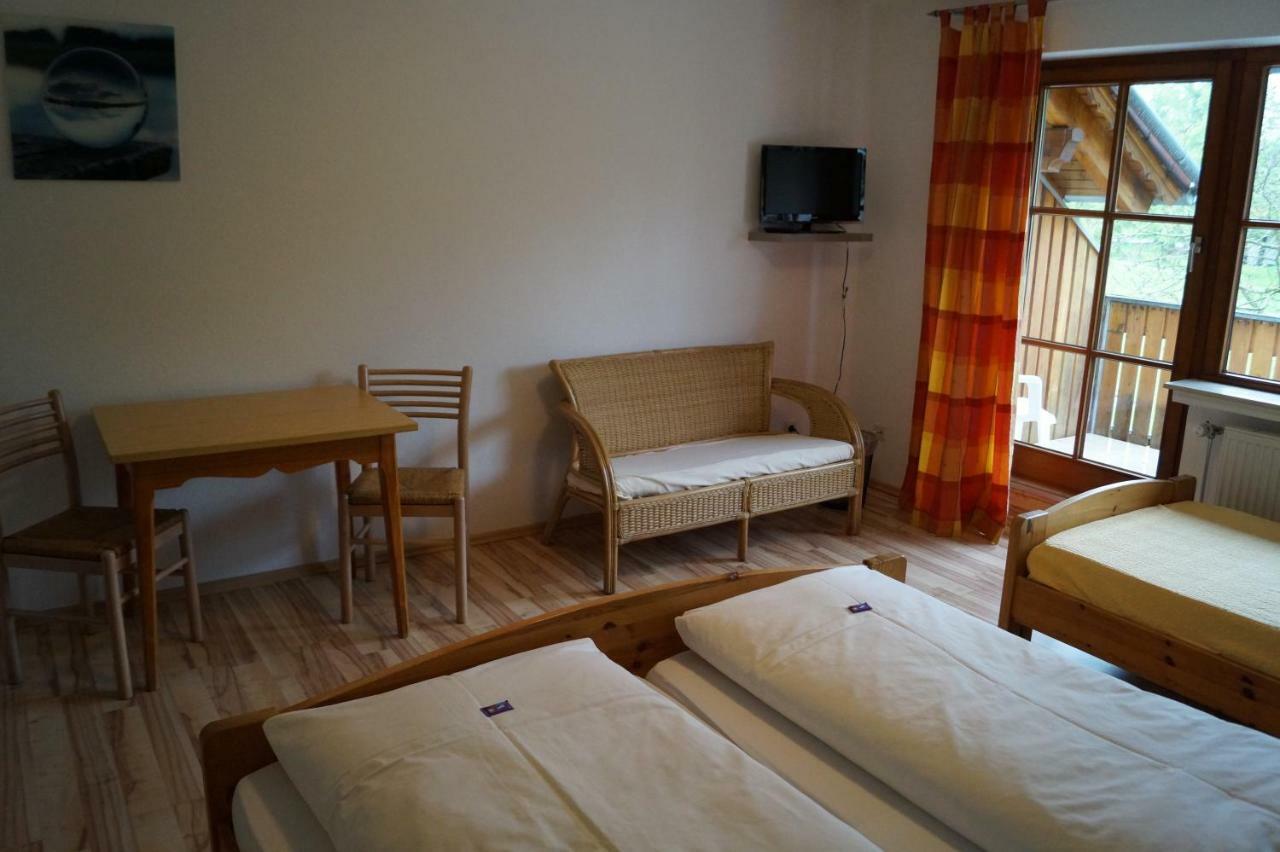 Gaestehaus Zur Muehle Dehm FDH Εξωτερικό φωτογραφία